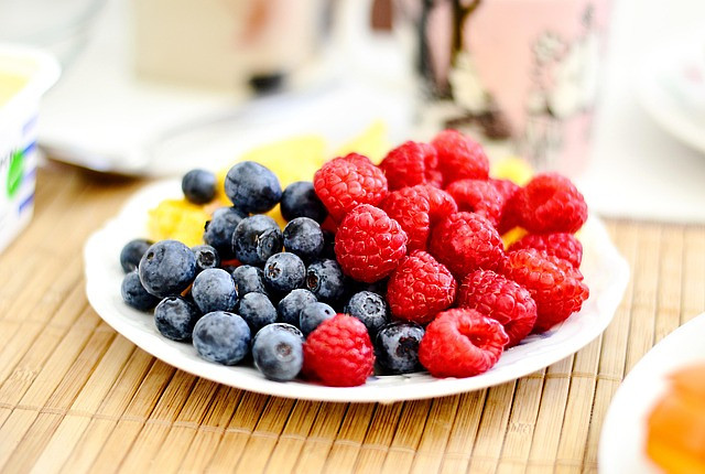 Free Berries Plate photo and picture